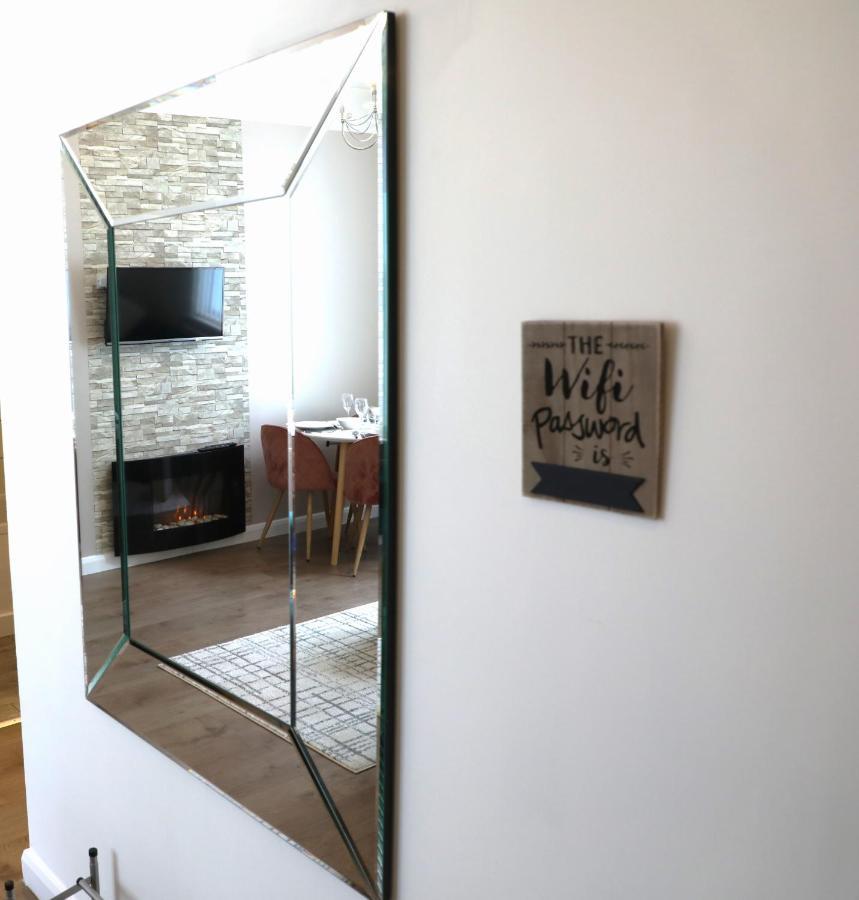 Amprenta Apartment - Gorgeous Interior Designed 1 Bedroom Home Bournemouth Zewnętrze zdjęcie