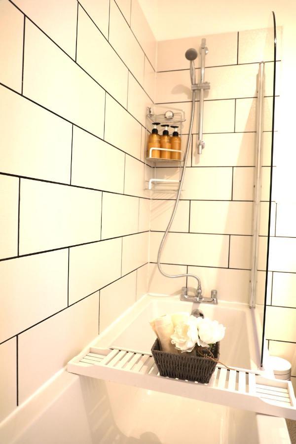 Amprenta Apartment - Gorgeous Interior Designed 1 Bedroom Home Bournemouth Zewnętrze zdjęcie