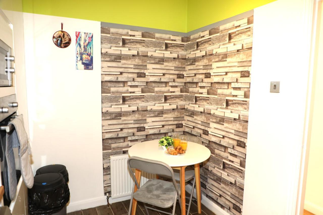 Amprenta Apartment - Gorgeous Interior Designed 1 Bedroom Home Bournemouth Zewnętrze zdjęcie